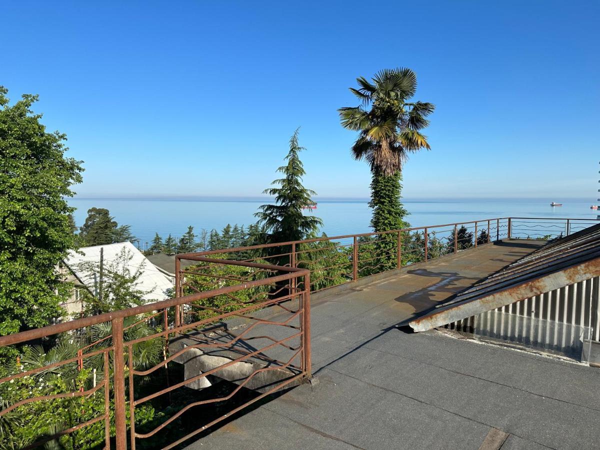 Seaside Apartment_abuseridze Batoumi