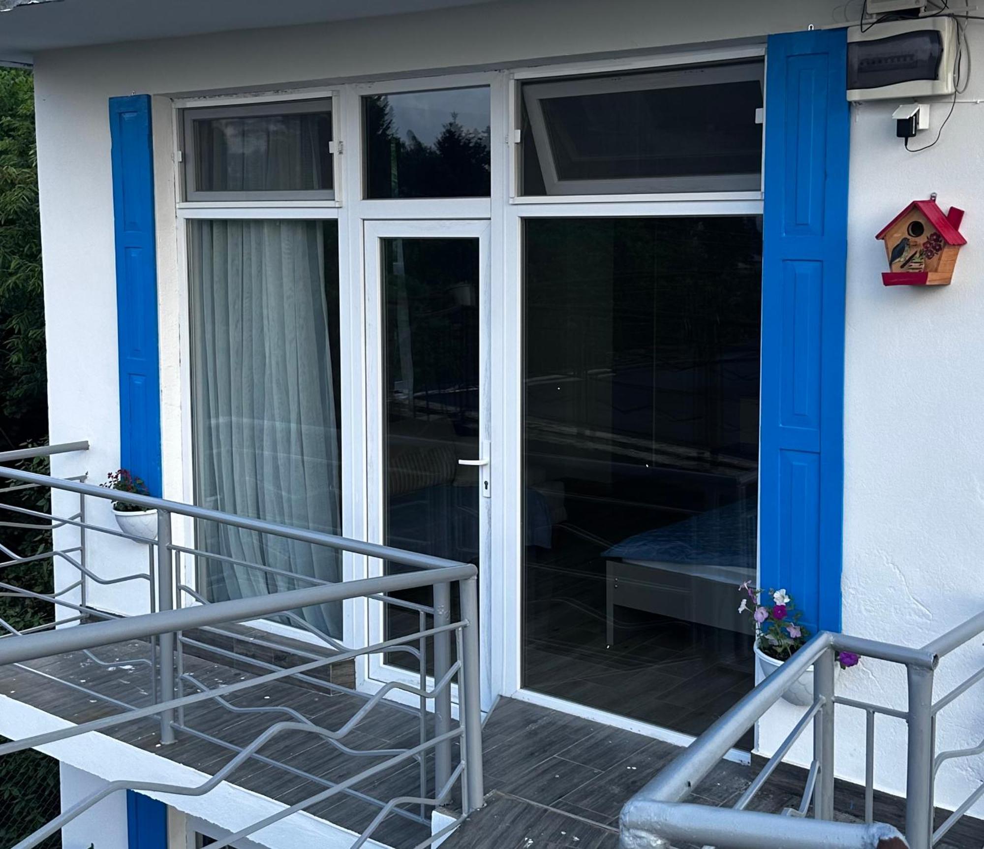 Seaside Apartment_abuseridze *